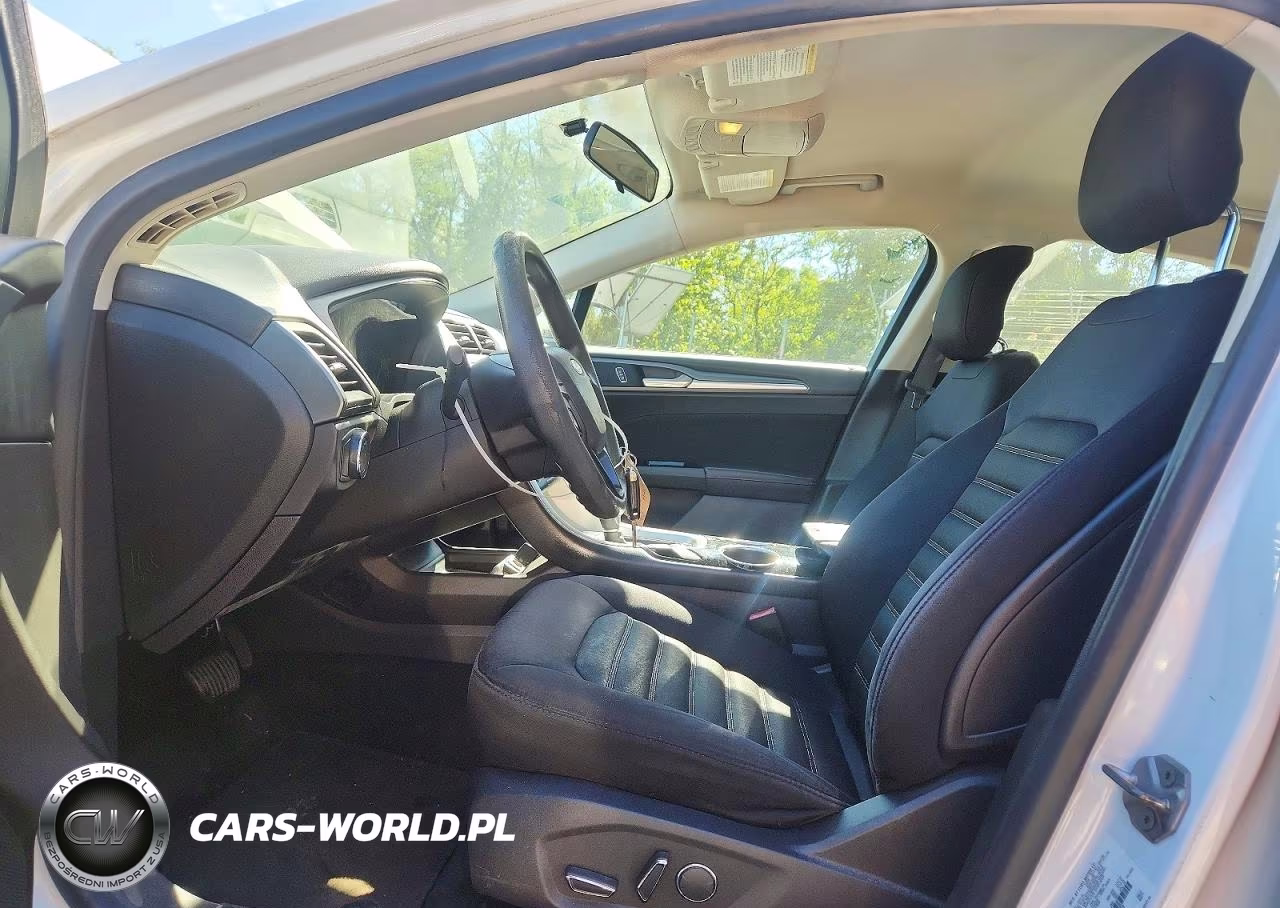 2014 Ford Fusion Se VIN:3FA6P0H71ER137839 - 7