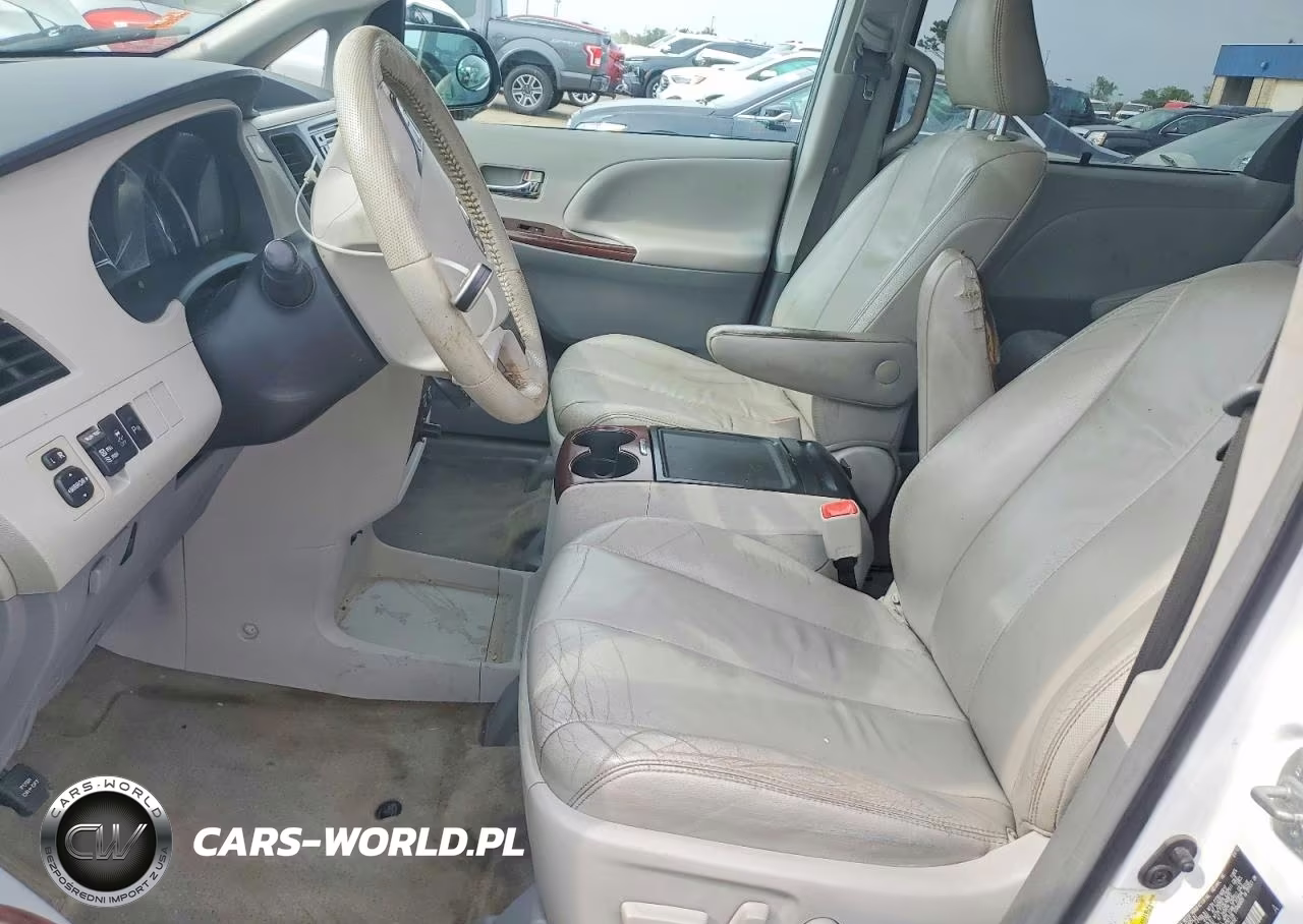 2013 Toyota Sienna Xle 8-Passenger VIN:5TDYK3DC1DS330848 - 7