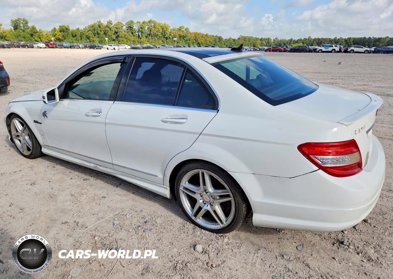 2010 Mercedes-Benz C 300 VIN:WDDGF5EB2AF440827 - 2