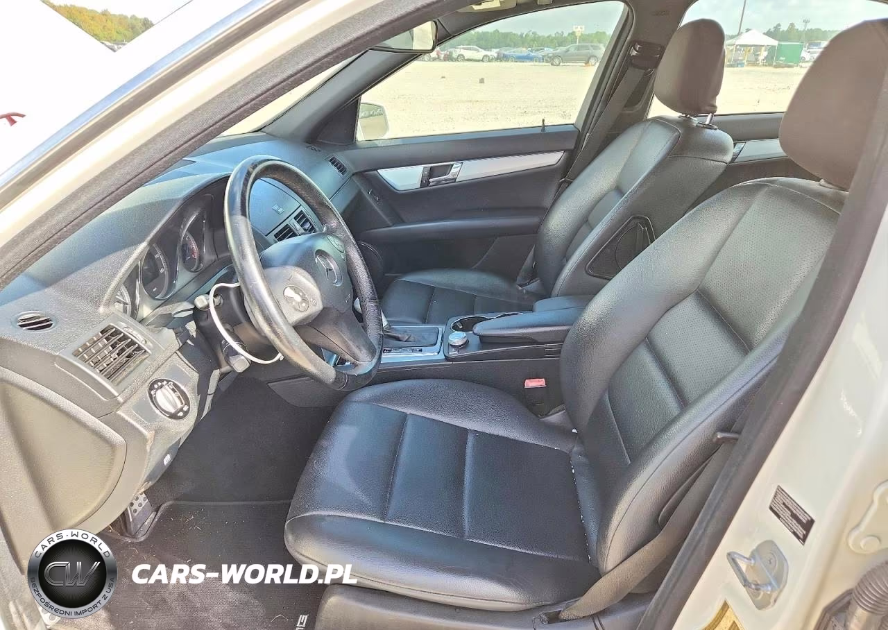 2010 Mercedes-Benz C 300 VIN:WDDGF5EB2AF440827 - 7