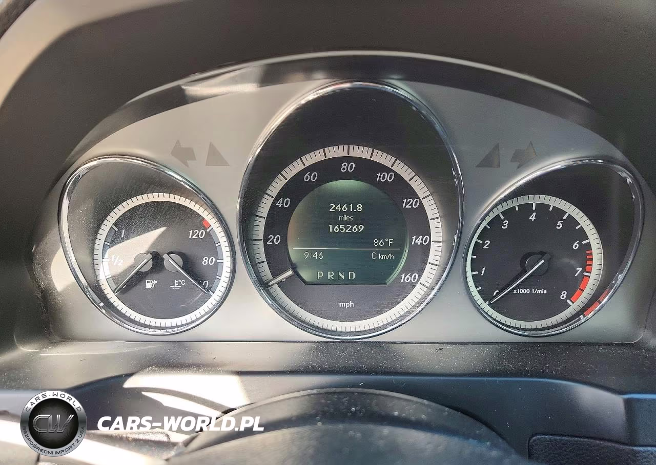 2010 Mercedes-Benz C 300 VIN:WDDGF5EB2AF440827 - 9