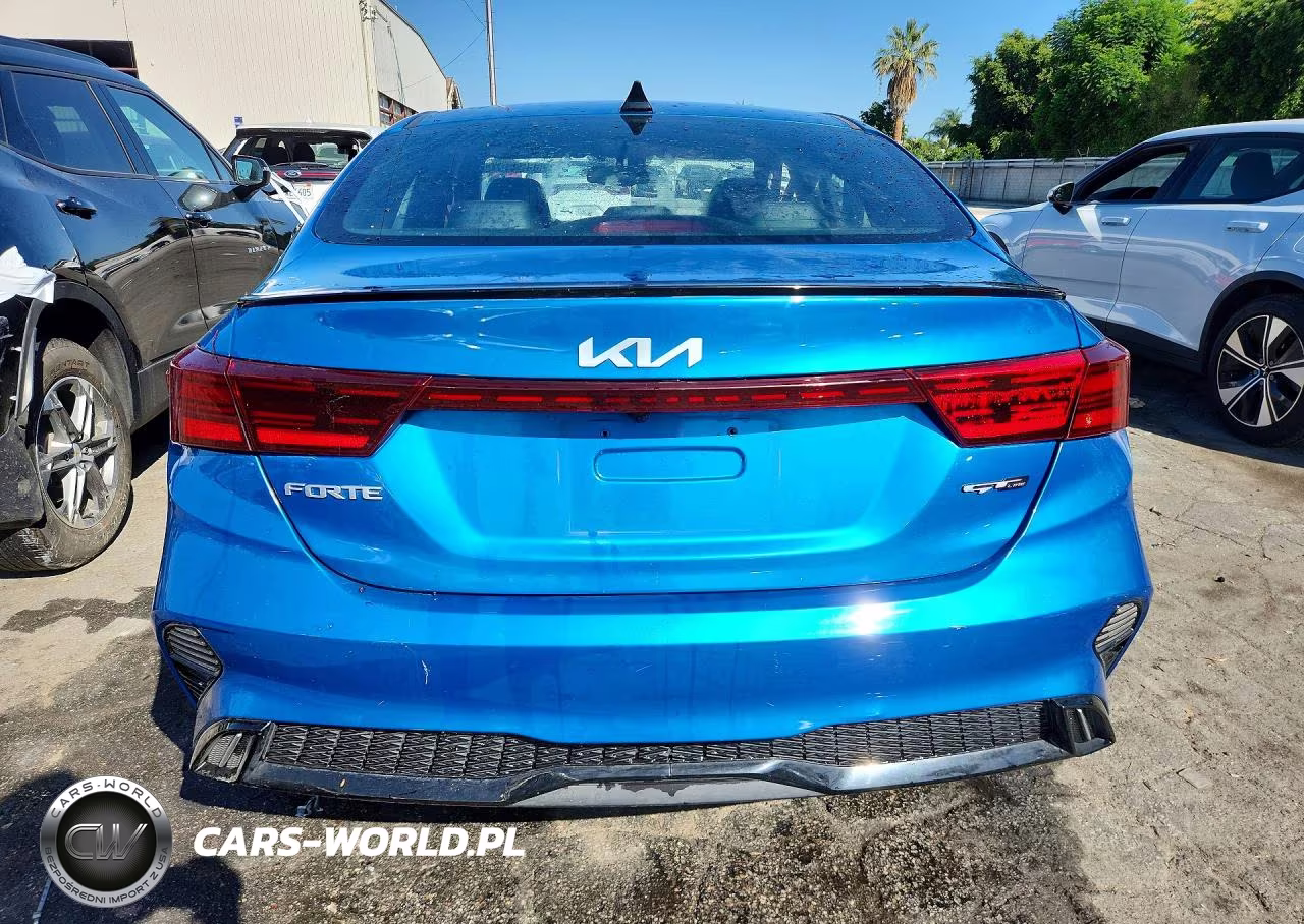 2023 Kia Forte Gt Line VIN:3KPF54AD3PE522739 - 6