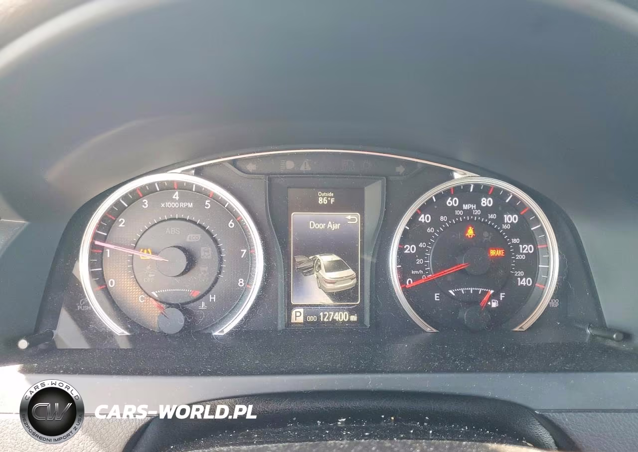 2017 Toyota Camry Se VIN:4T1BF1FK1HU639364 - 9