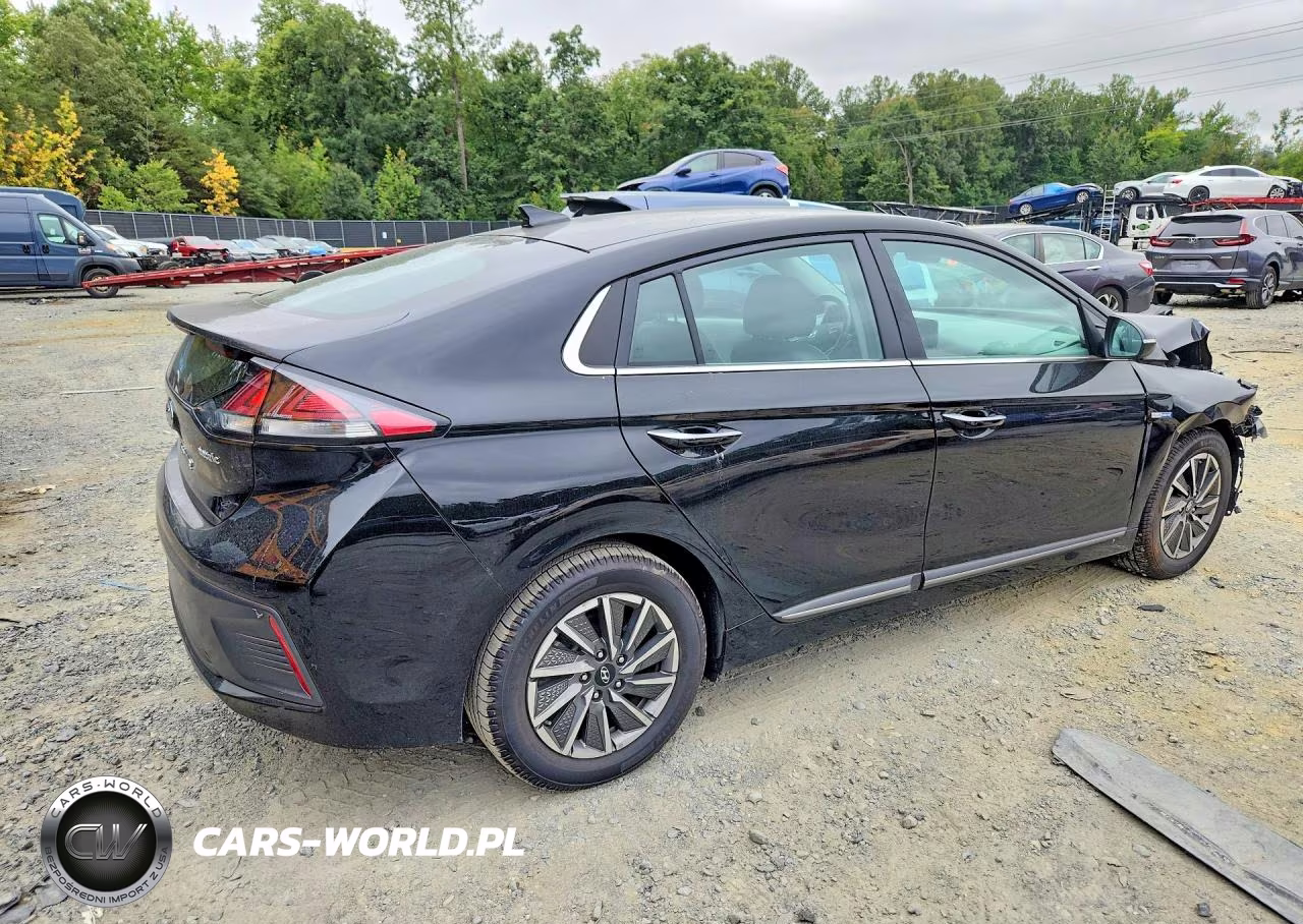 2020 Hyundai Ioniq Limited VIN:KMHC85LJ8LU071463 - 3