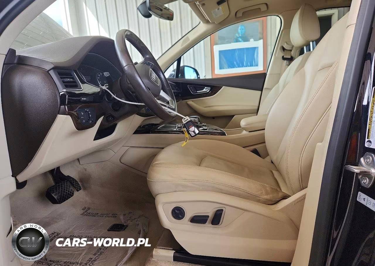2018 Audi Q7 Premium Plus VIN:WA1LAAF77JD000506 - 7