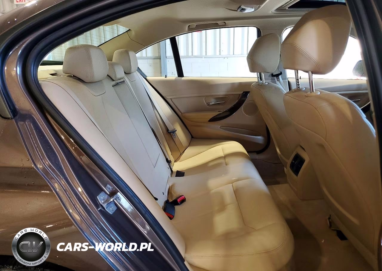 2014 BMW 320 I xDrive VIN:WBA3C3C5XEPV90040 - 10