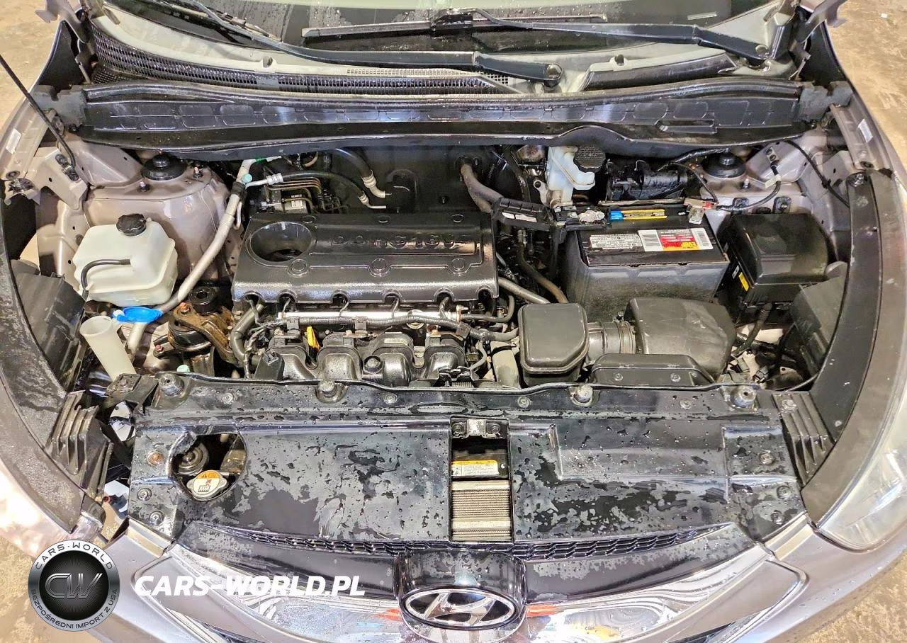 2012 Hyundai Tucson Limited VIN:KM8JUCAC1CU375682 - 12