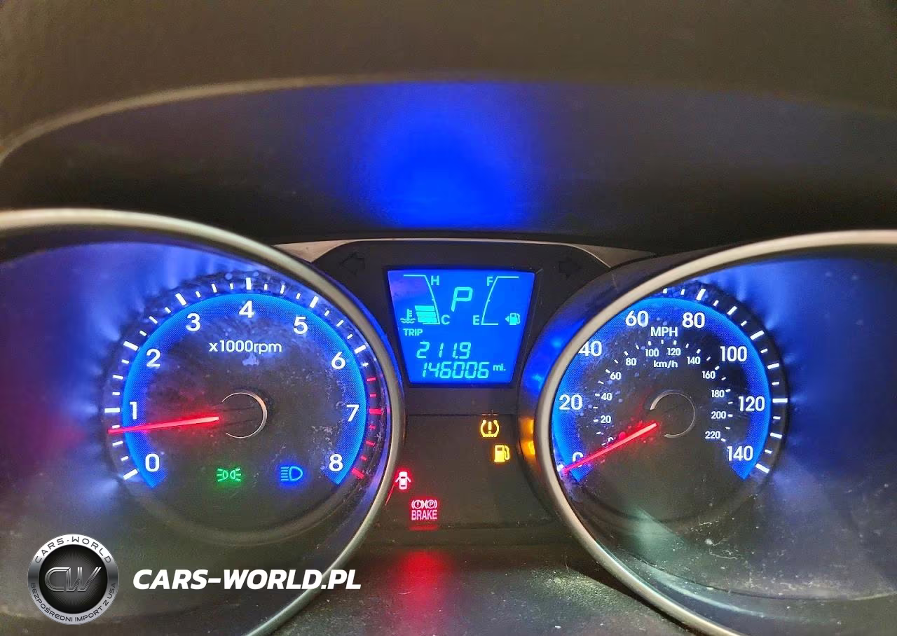 2012 Hyundai Tucson Limited VIN:KM8JUCAC1CU375682 - 9