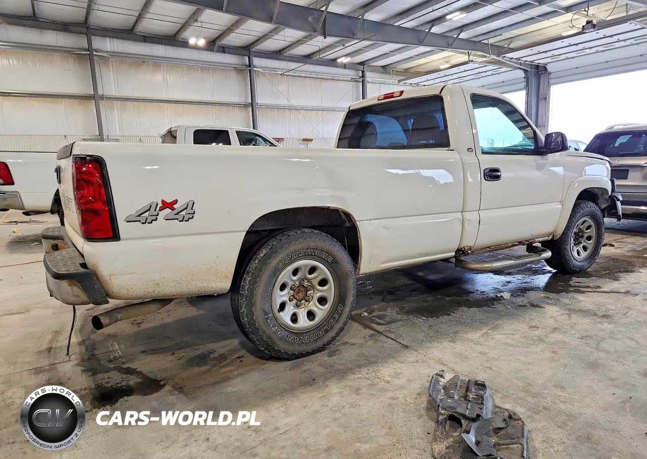2005 Chevrolet Silverado K1500 VIN:1GCEK14V55Z223052 - 3