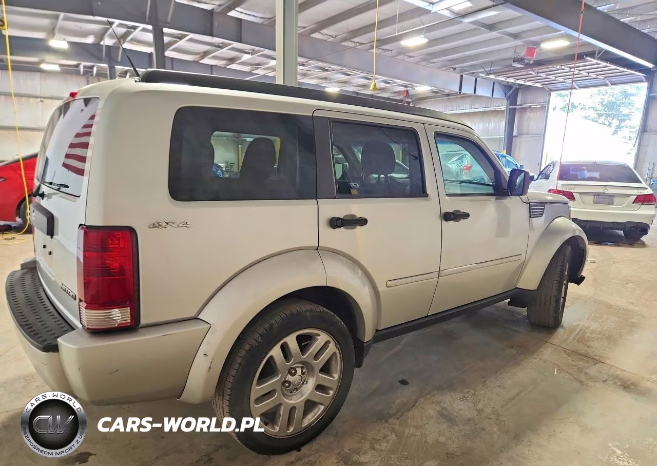 2011 Dodge Nitro Heat VIN:1D4PU4GK1BW517585 - 3