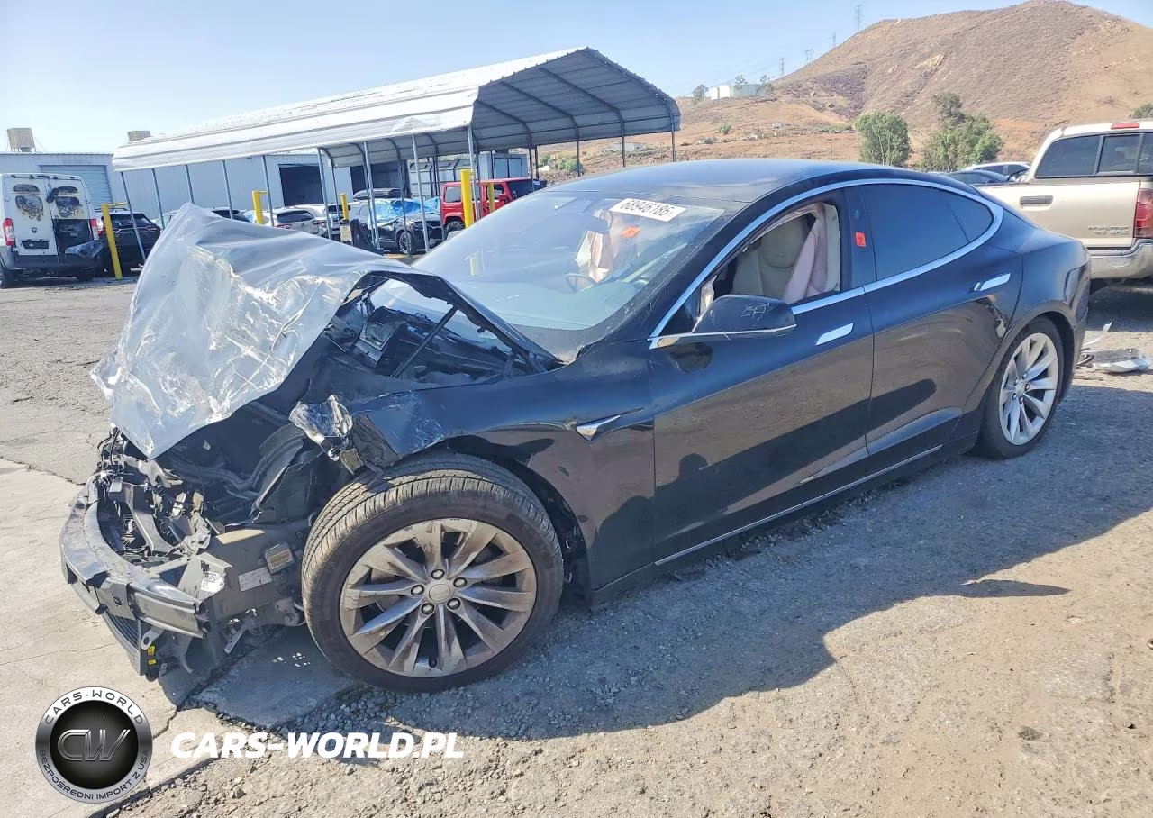 2018 Tesla Model S – zdjęcie 1 z 12