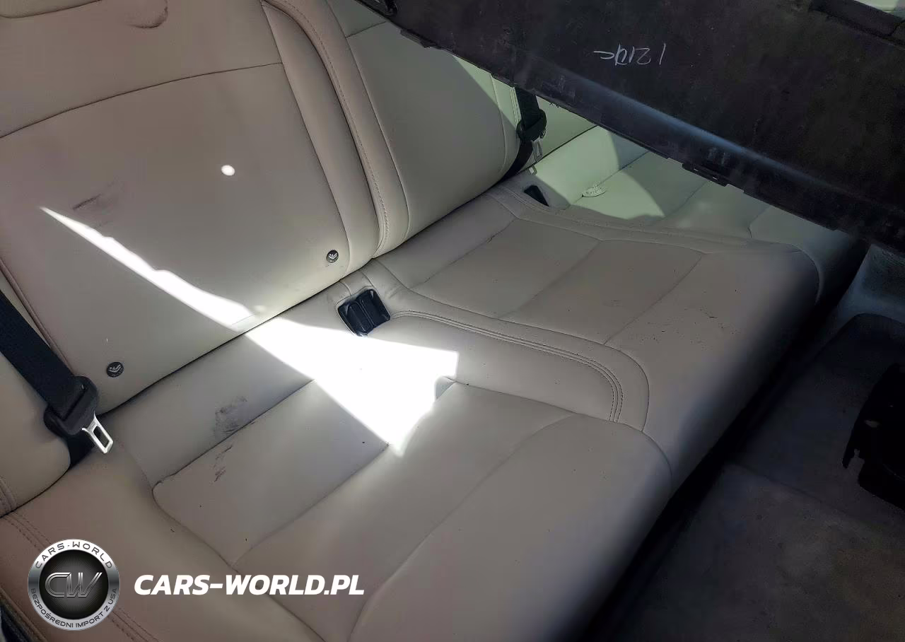 2018 Tesla Model S VIN:5YJSA1E22JF294929 - 10