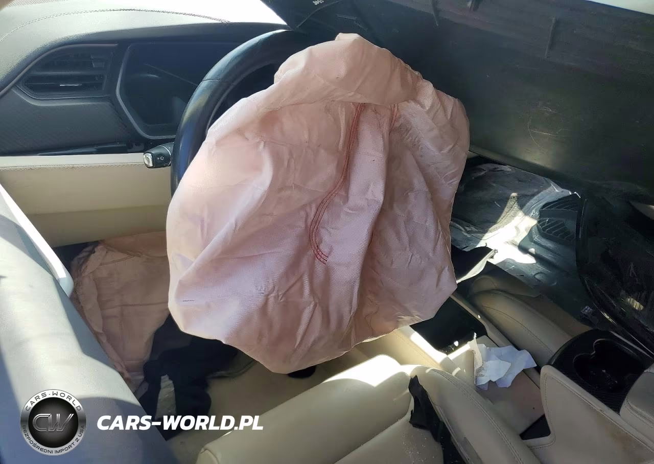 2018 Tesla Model S VIN:5YJSA1E22JF294929 - 8