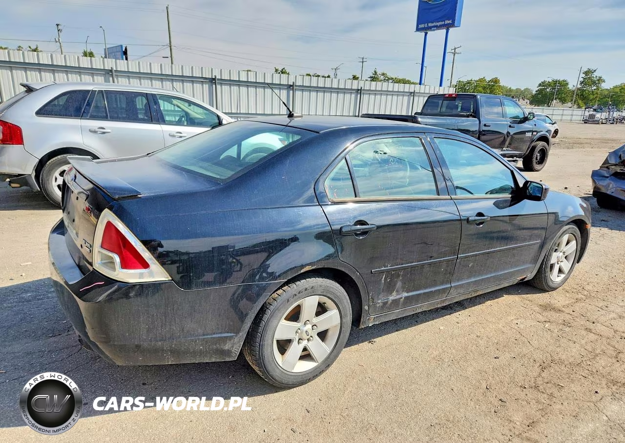 2008 Ford Fusion Se VIN:3FAHP011X8R196942 - 3