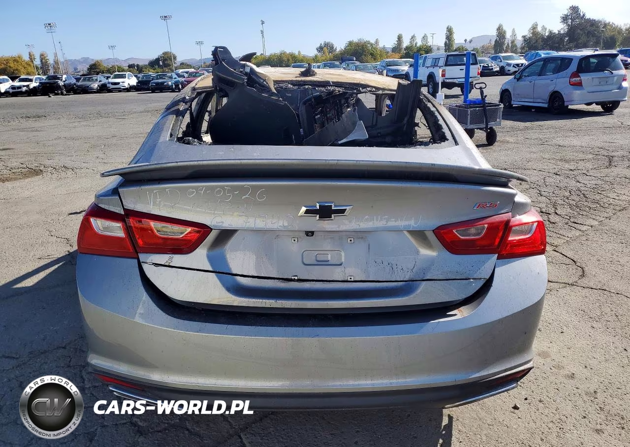 2023 Chevrolet Malibu Rs VIN:1G1ZG5ST4PF157702 - 6