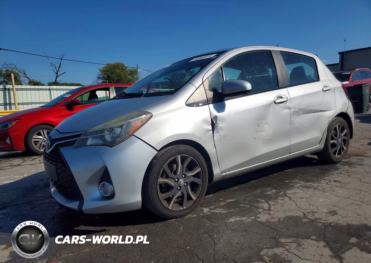 2016 Toyota Yaris 5-Door Se