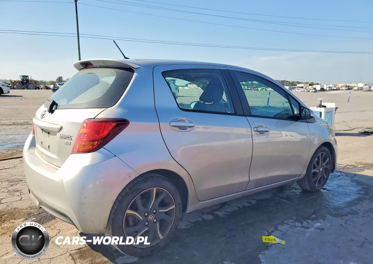 2016 Toyota Yaris 5-Door Se VIN:VNKKTUD33GA061401 - 3