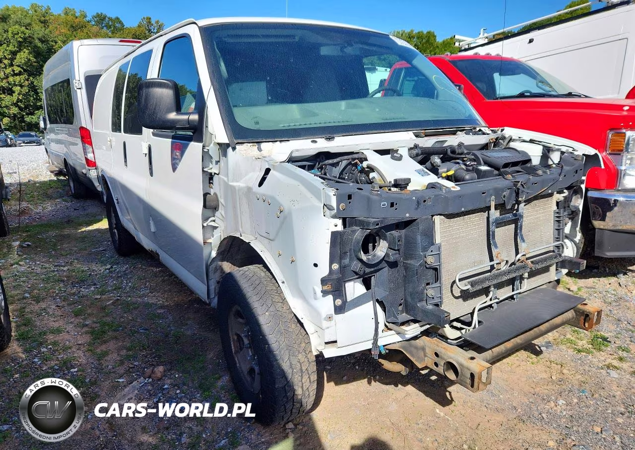 2014 Chevrolet Express G2500 VIN:1GCWGFCA4E1198113 - 4