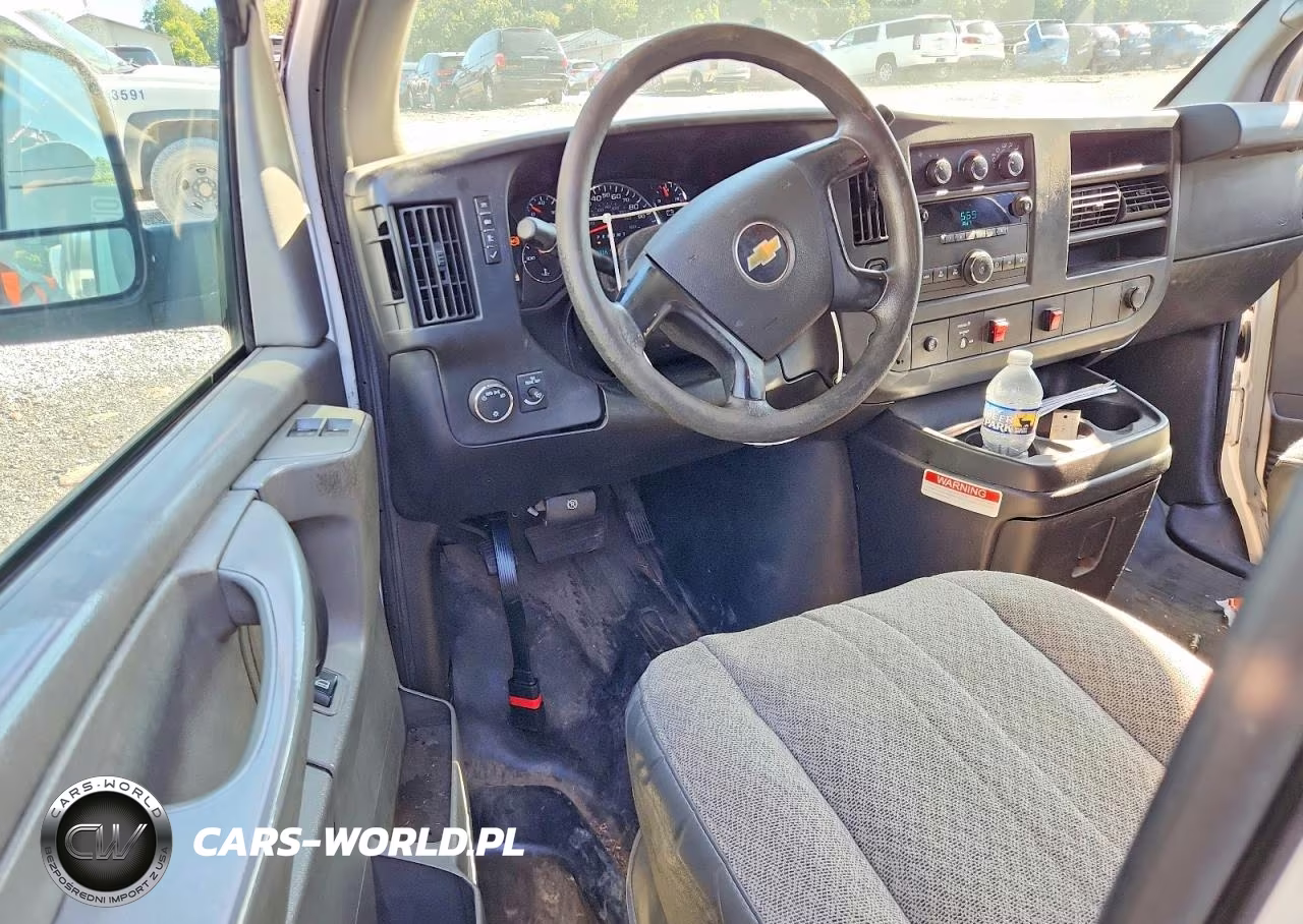 2014 Chevrolet Express G2500 VIN:1GCWGFCA4E1198113 - 8