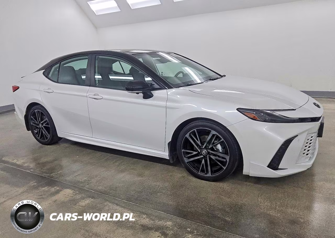 2025 Toyota Camry Xse VIN:4T1DAACK1SU110371 - 4