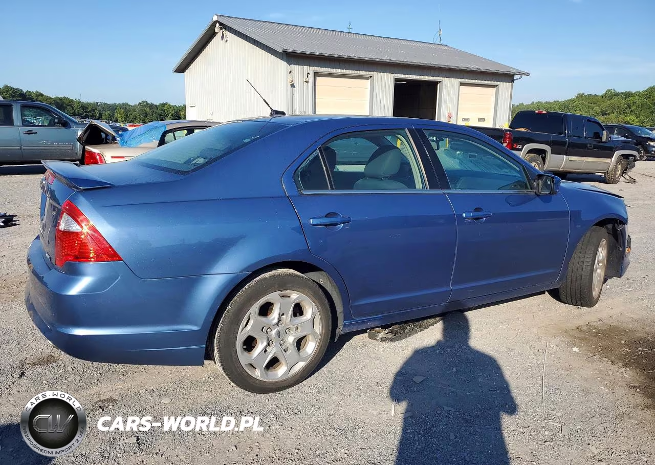 2010 Ford Fusion Se VIN:3FAHP0HG0AR248515 - 3
