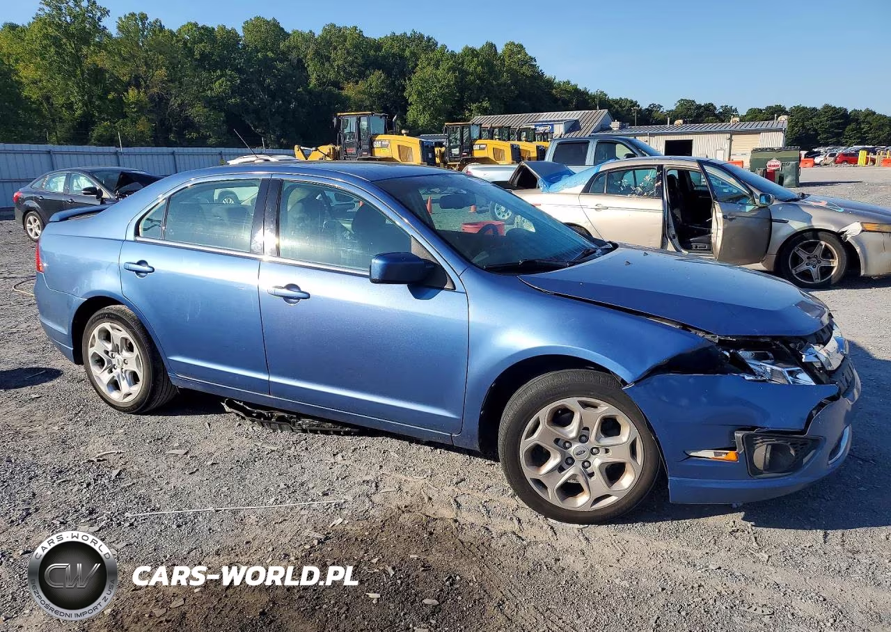 2010 Ford Fusion Se VIN:3FAHP0HG0AR248515 - 4