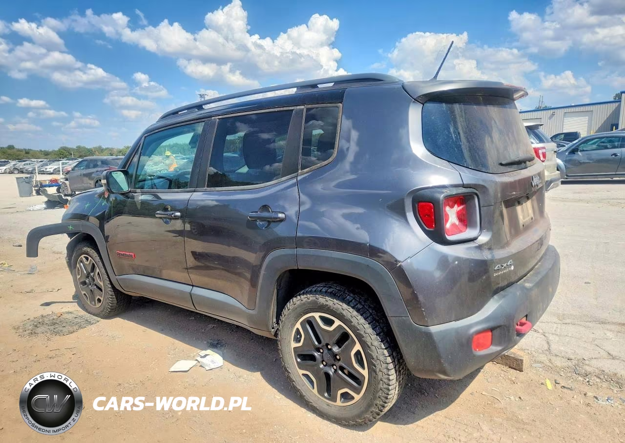 2016 Jeep Renegade Trailhawk VIN:ZACCJBCT3GPD98529 - 2