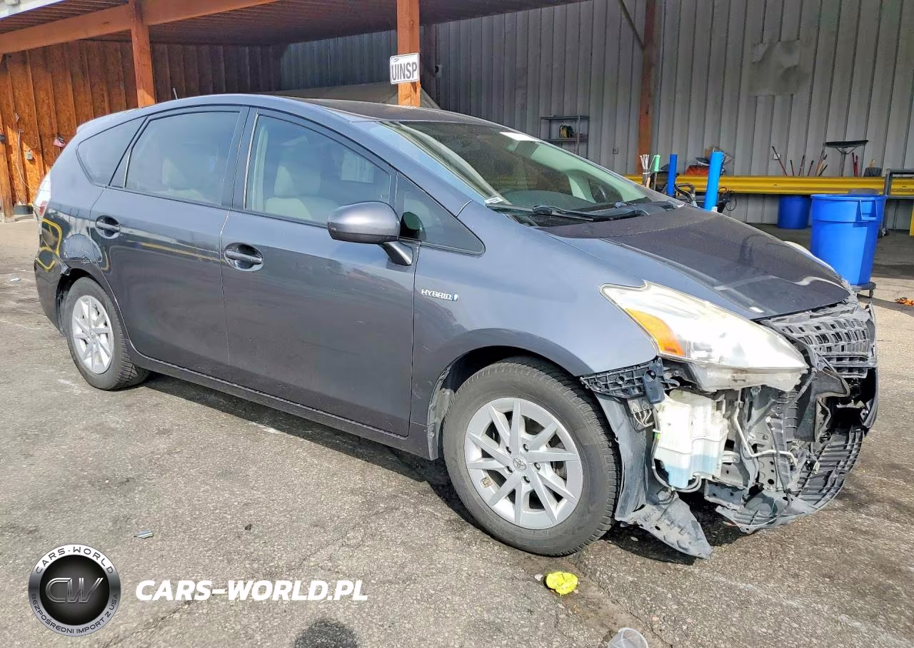 2012 Toyota Prius V Three VIN:JTDZN3EU2C3025085 - 4