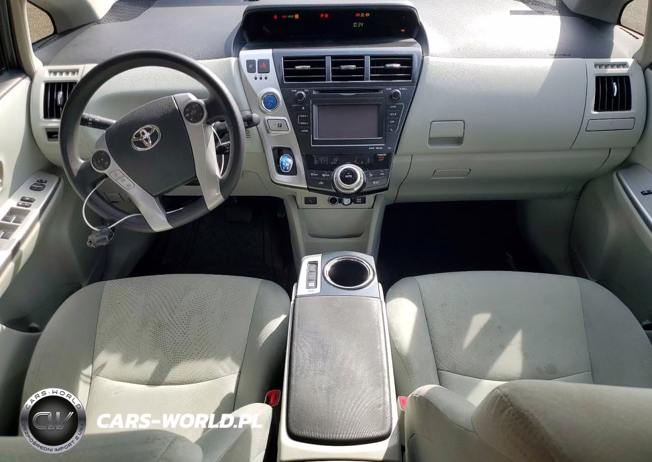 2012 Toyota Prius V Three VIN:JTDZN3EU2C3025085 - 8