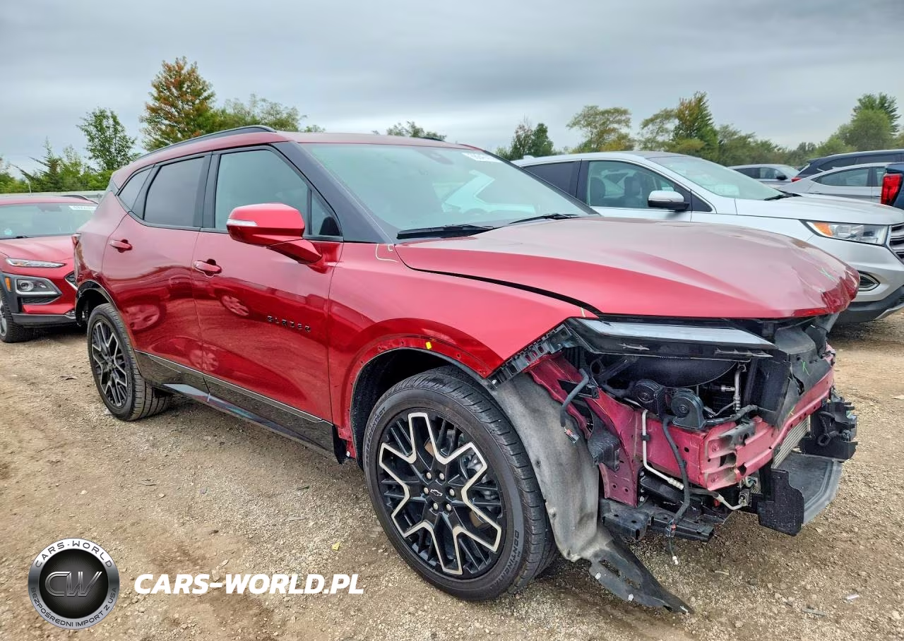2025 Chevrolet Blazer VIN:3GNKBKRS8SS124359 - 4