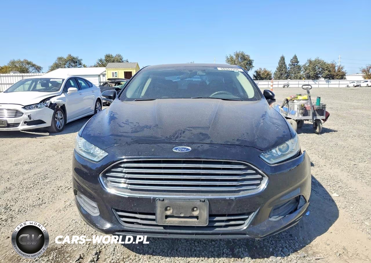 2010 Ford Fusion Se VIN:3FA6P0H74ER151752 - 5