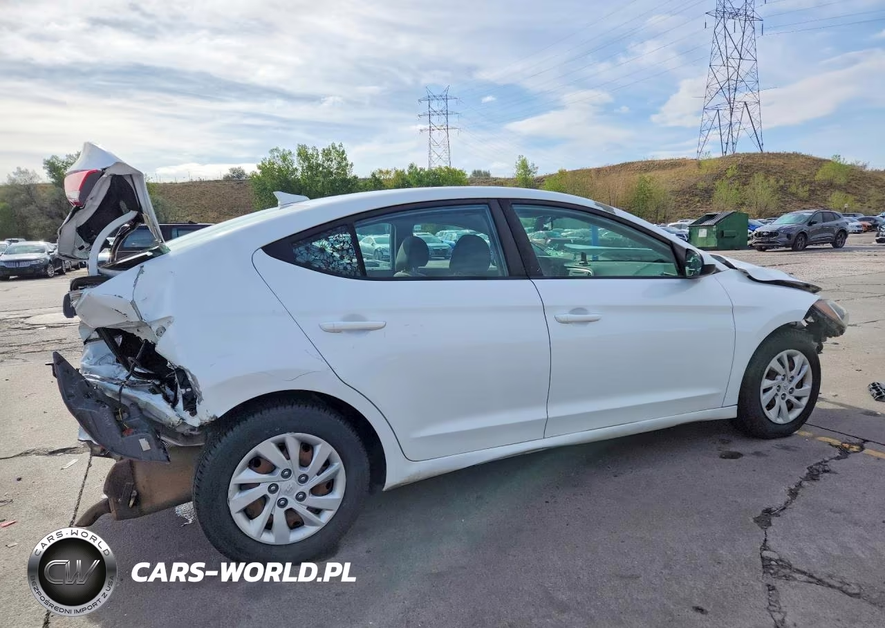2017 Hyundai Elantra Se VIN:5NPD74LF6HH197792 - 3