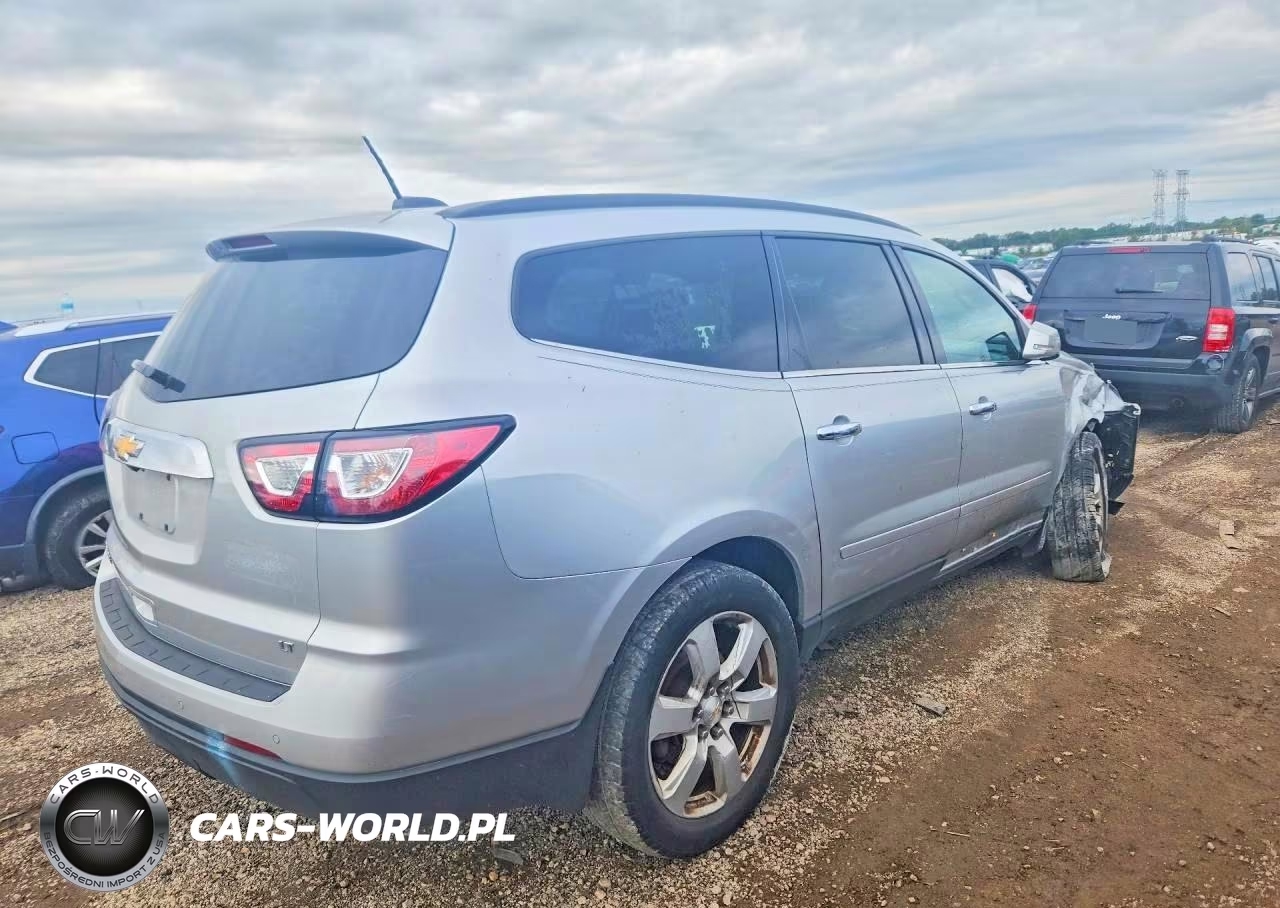 2017 Chevrolet Traverse Lt VIN:1GNKRGKD2HJ245225 - 3