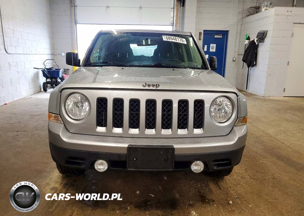 2015 Jeep Patriot Latitude VIN:1C4NJPFB8FD185730 - 5