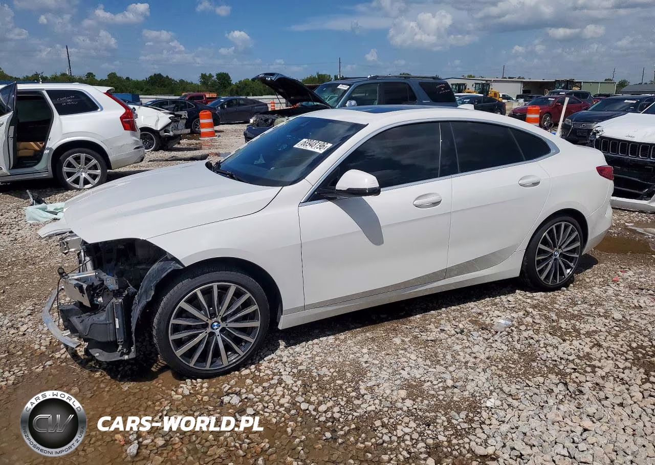2020 BMW 228Xi