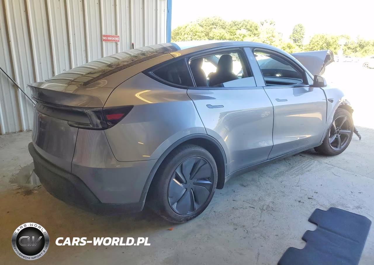 2026 Tesla Model Y VIN:7SAYGDED6TF431906 - 3
