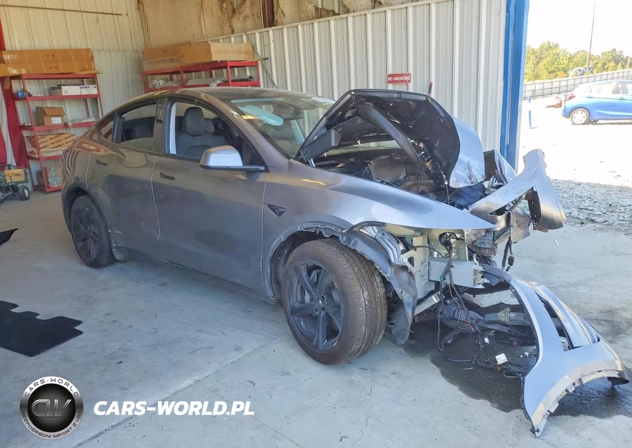 2026 Tesla Model Y VIN:7SAYGDED6TF431906 - 4