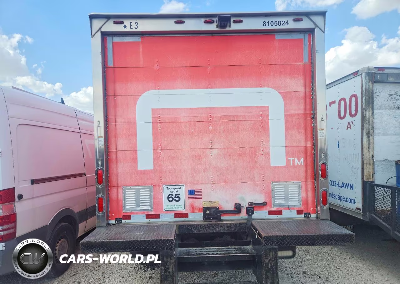 2018 Hino 195 Box Truck VIN:JHHSDM2H5JK006242 - 6