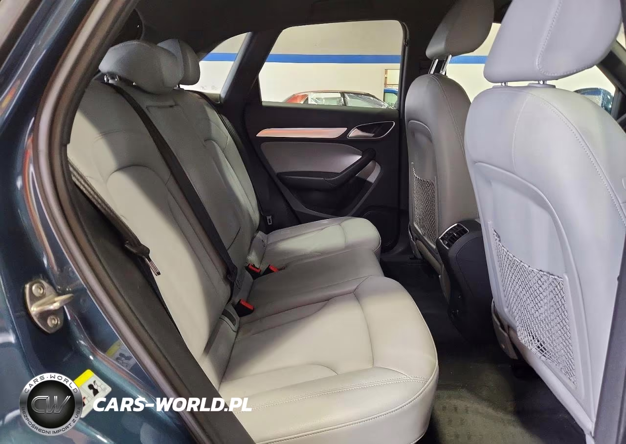 2018 Audi Q3 Premium VIN:WA1ECCFS7JR020079 - 11