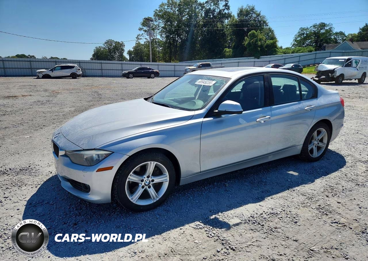 2015 BMW 3 Series 3 VIN:WBA3B5C5XFP653654 - 1