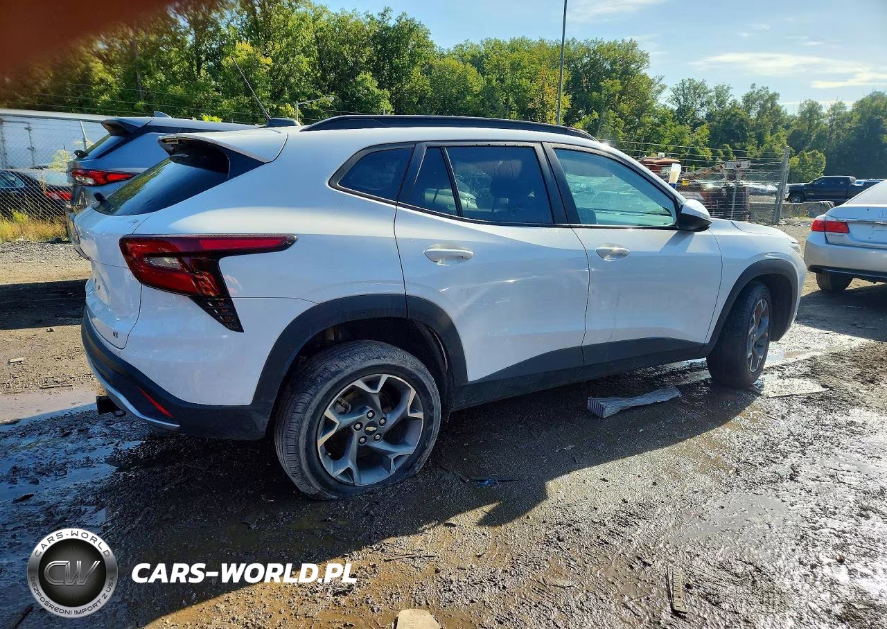 2025 Chev Trax 1Lt VIN:KL77LHEP2SC080118 - 3