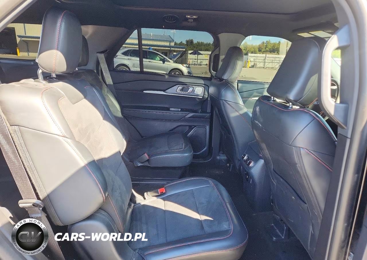 2025 Ford Explorer S VIN:1FMWK8GC6SGC82881 - 11