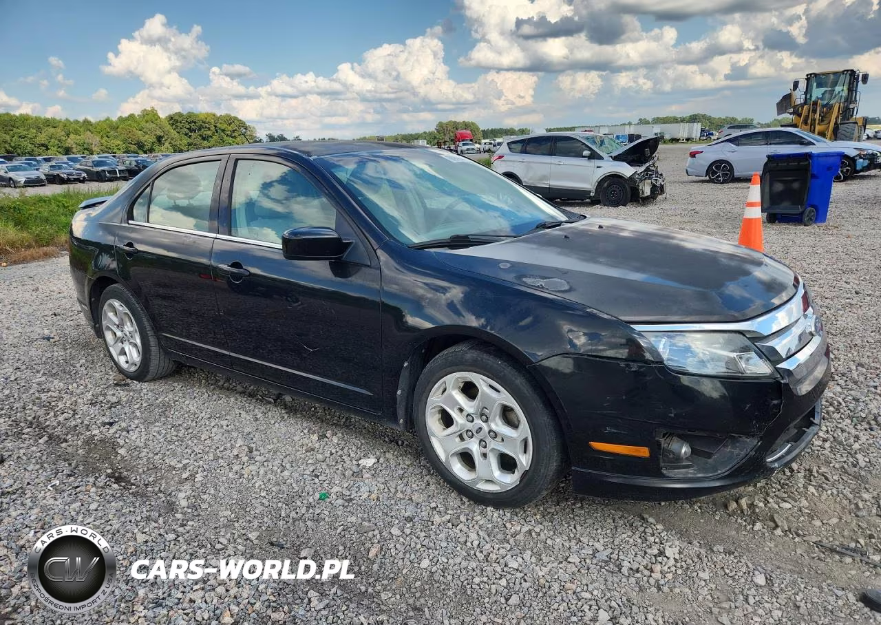 2011 Ford Fusion Se VIN:3FAHP0HA0BR125214 - 4