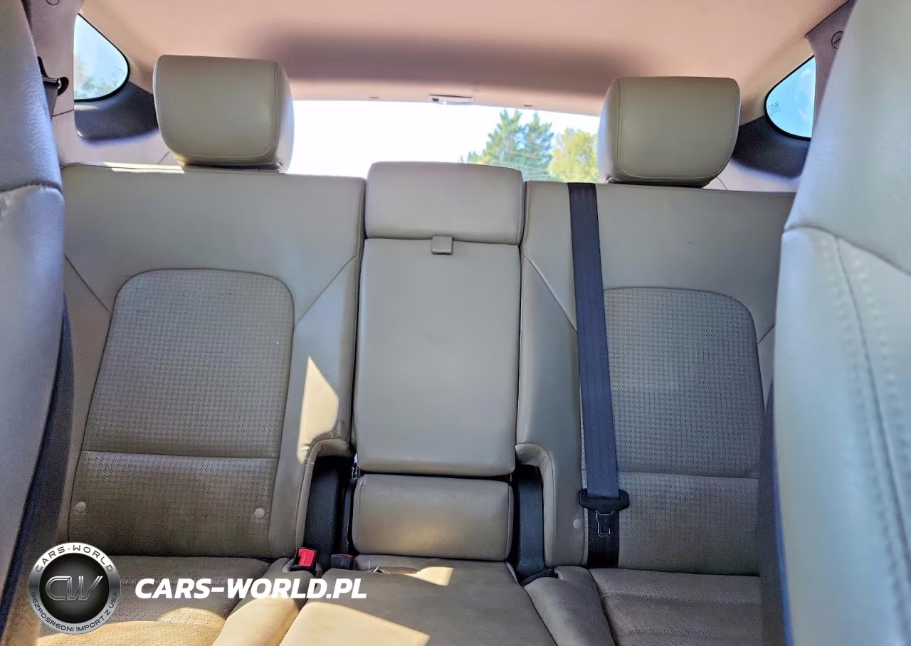 2013 Hyun Santa Fe S VIN:5XYZU3LA1DG008402 - 10