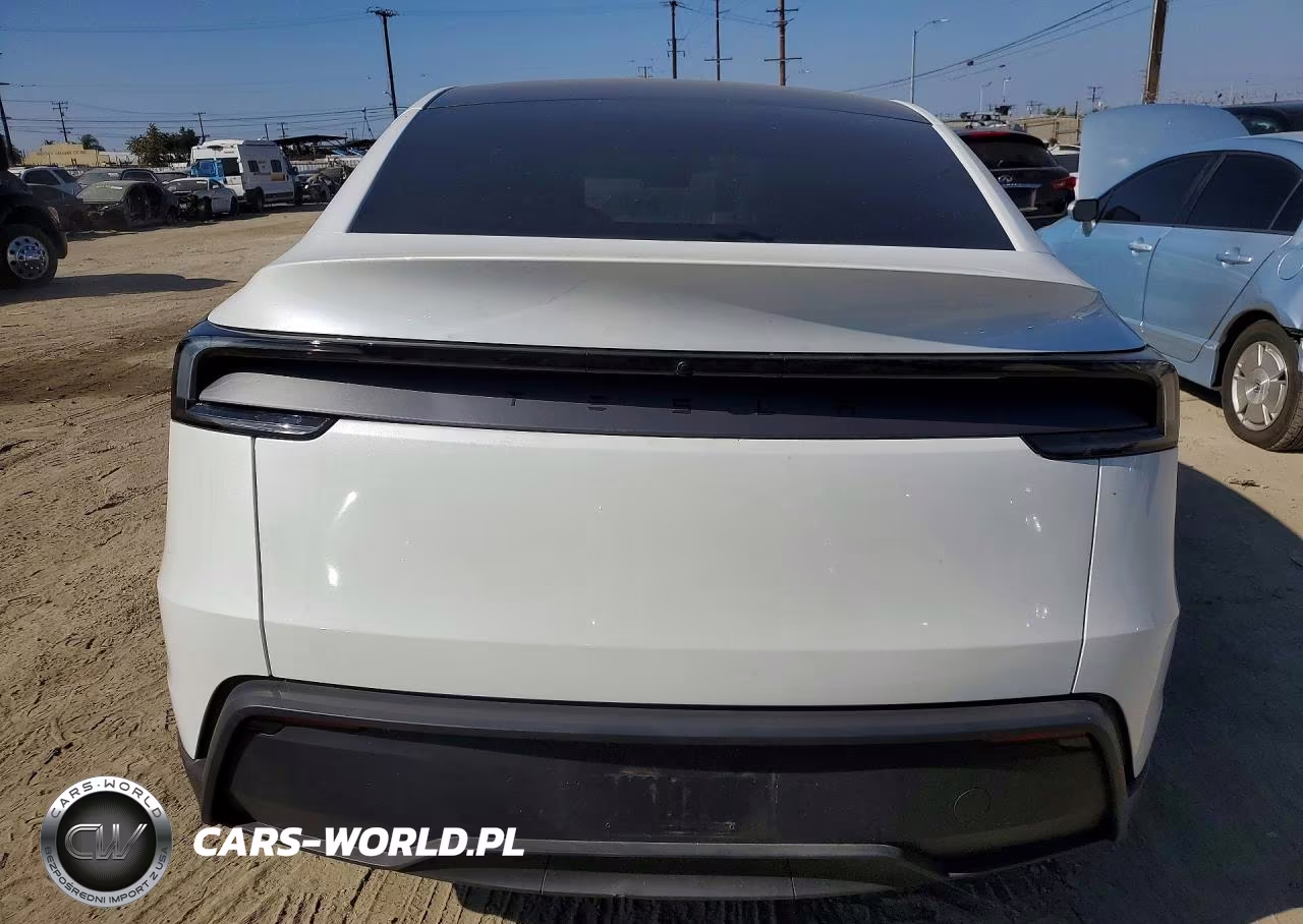 2026 Tesla Model Y VIN:7SAYGDED8TF385222 - 6