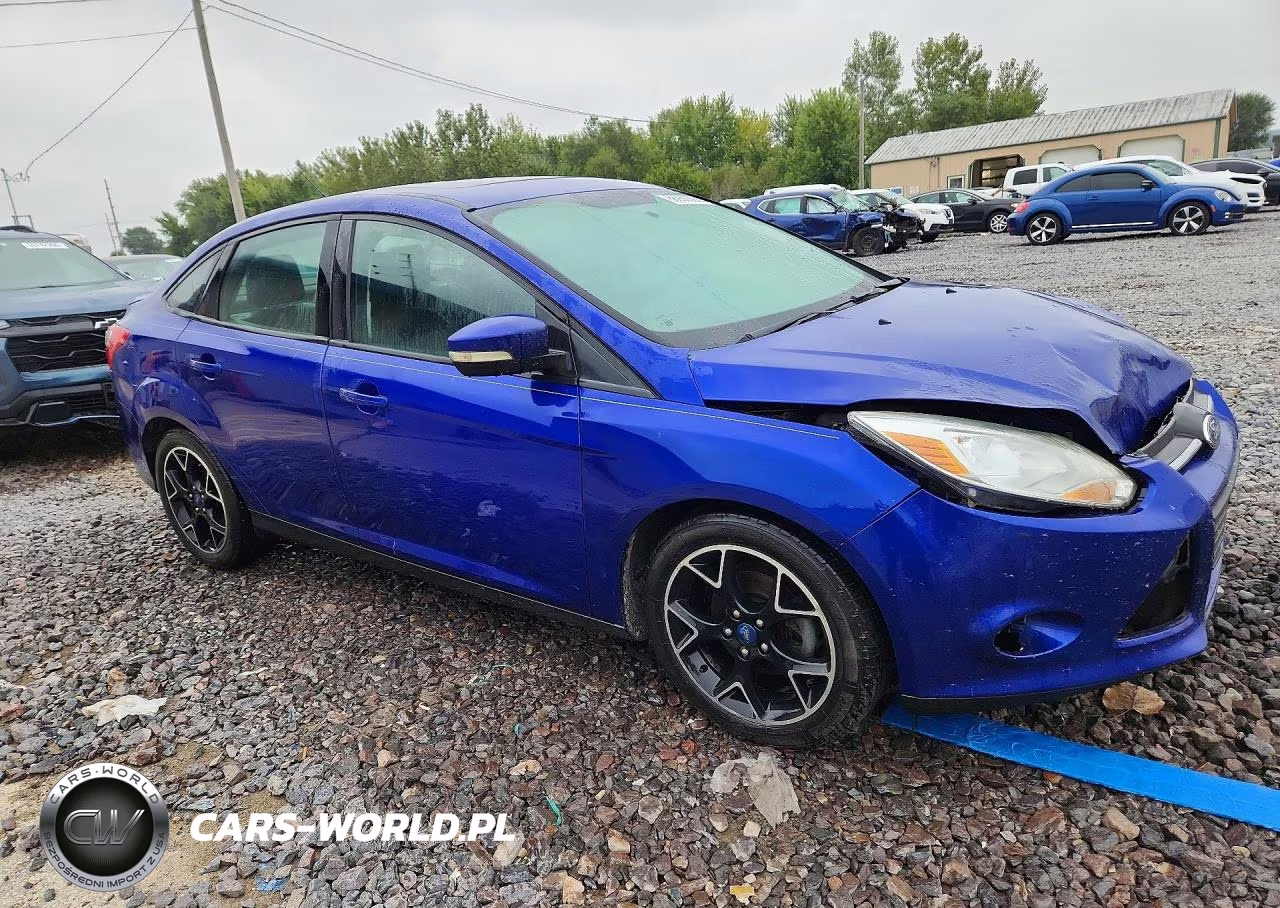 2013 Ford Focus Se VIN:1FADP3F2XDL105114 - 4