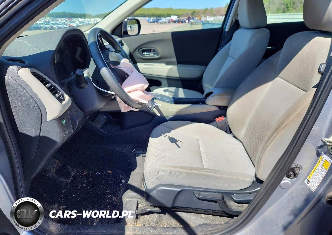 2020 Honda Hr-V Lx VIN:3CZRU6H33LG700960 - 7