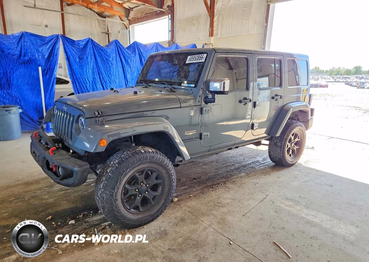 2014 Jeep Wrangler Unlimited Sahara VIN:1C4BJWEG7EL272923 - 1