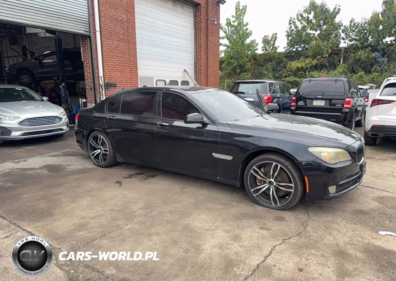 2011 BMW 750Li Xdri – zdjęcie 1 z 11