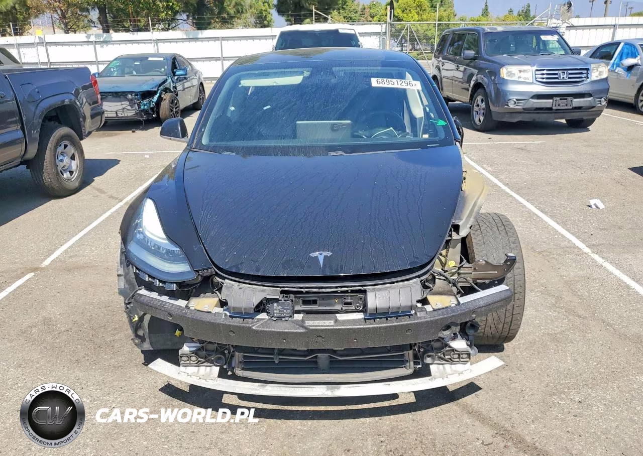 2020 Tesla Model 3 VIN:5YJ3E1EA5LF629989 - 5
